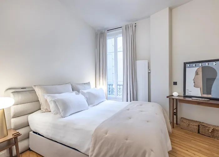 Luxury Near Louvre -topquartier- Near Metro